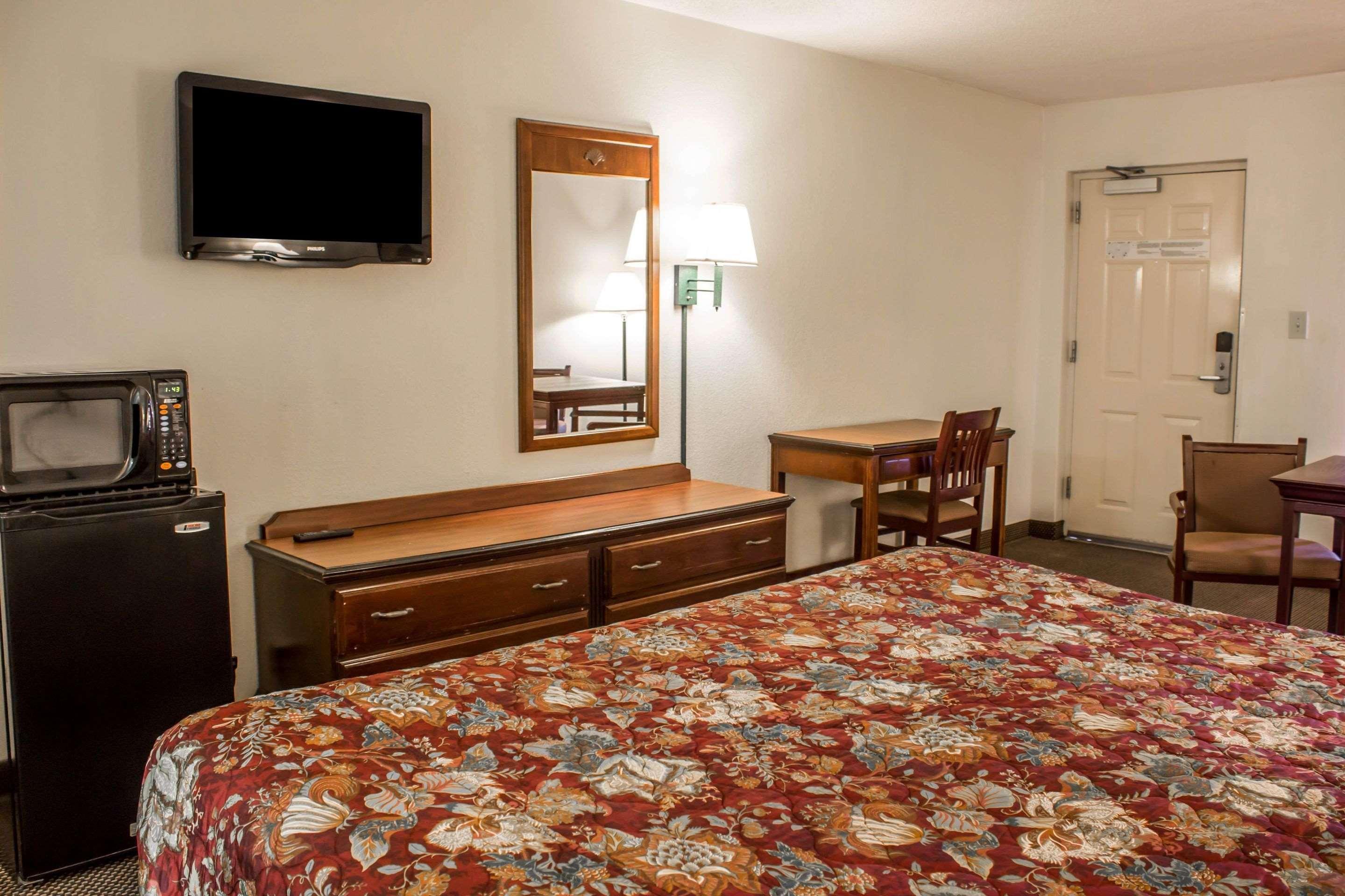 Econo Lodge Fayetteville Dış mekan fotoğraf