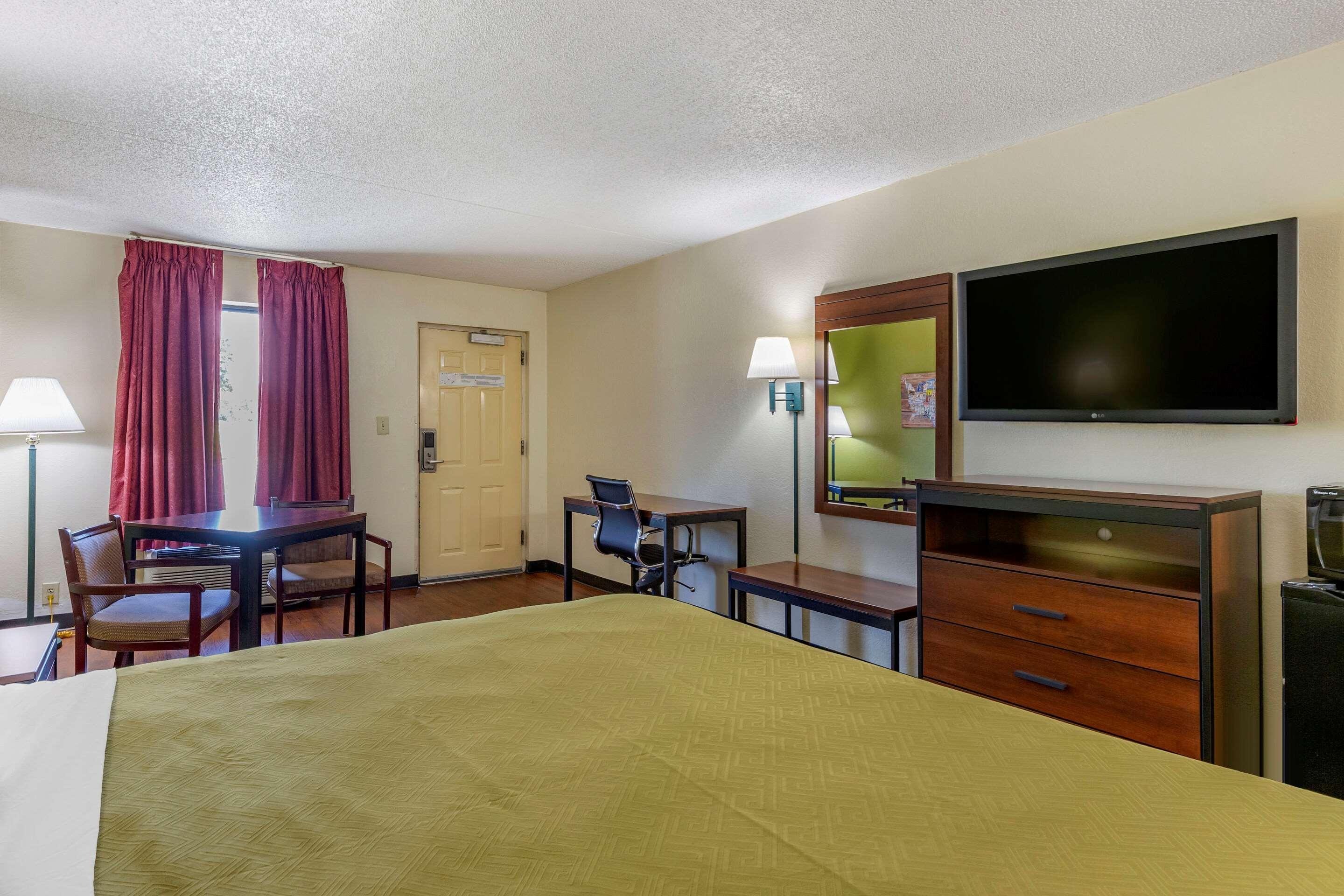 Econo Lodge Fayetteville Dış mekan fotoğraf